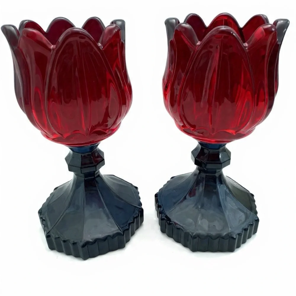 Pair of tulip-shaped candle holders, designed to hold tea lights or small candle